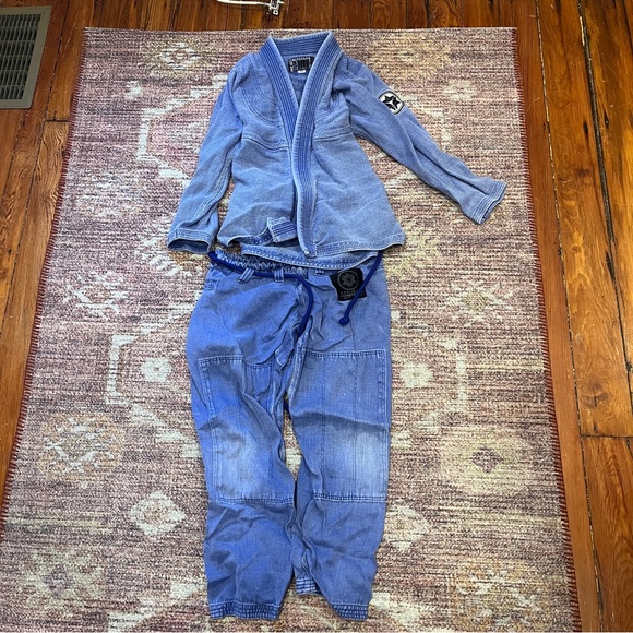 Datsusura Blue Jiu-Jitsu Gi - Picture 4 of 4